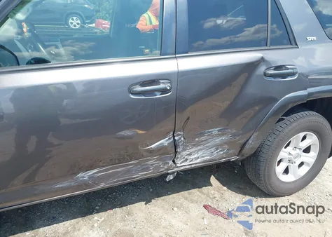 2016 Toyota 4Runner Sr5 z USA, uszkodzony, nr VIN JTEZU5JR4G5122939